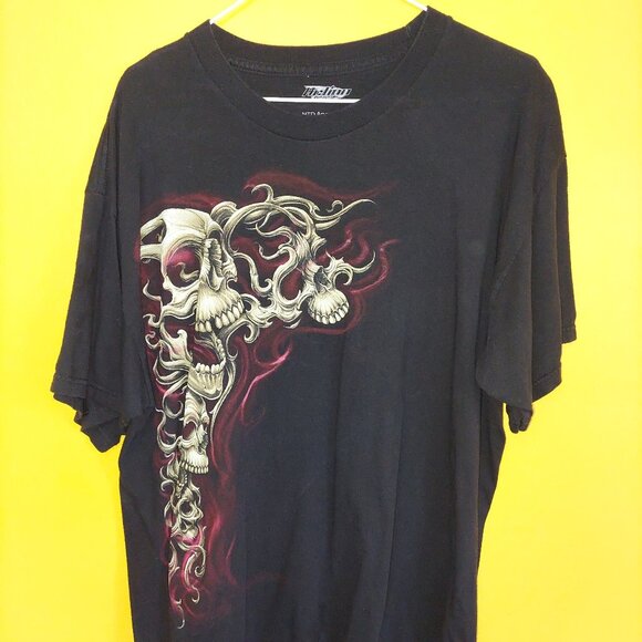 Gothic Skull Chain Tee - Picture 1 of 3